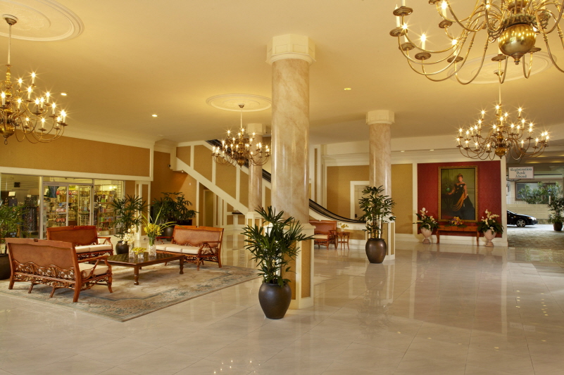 %25ED%2581%25AC%25EA%25B8%25B0%25EB%25B3%2580%25ED%2599%2598_Queen_Kapiolani_Hotel_Lobby.jpg